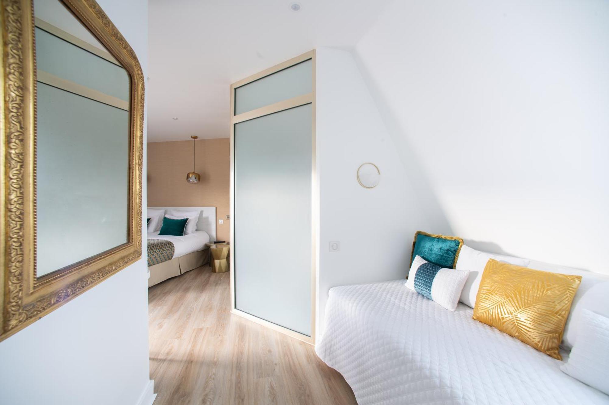 Habitación Triple con balcón