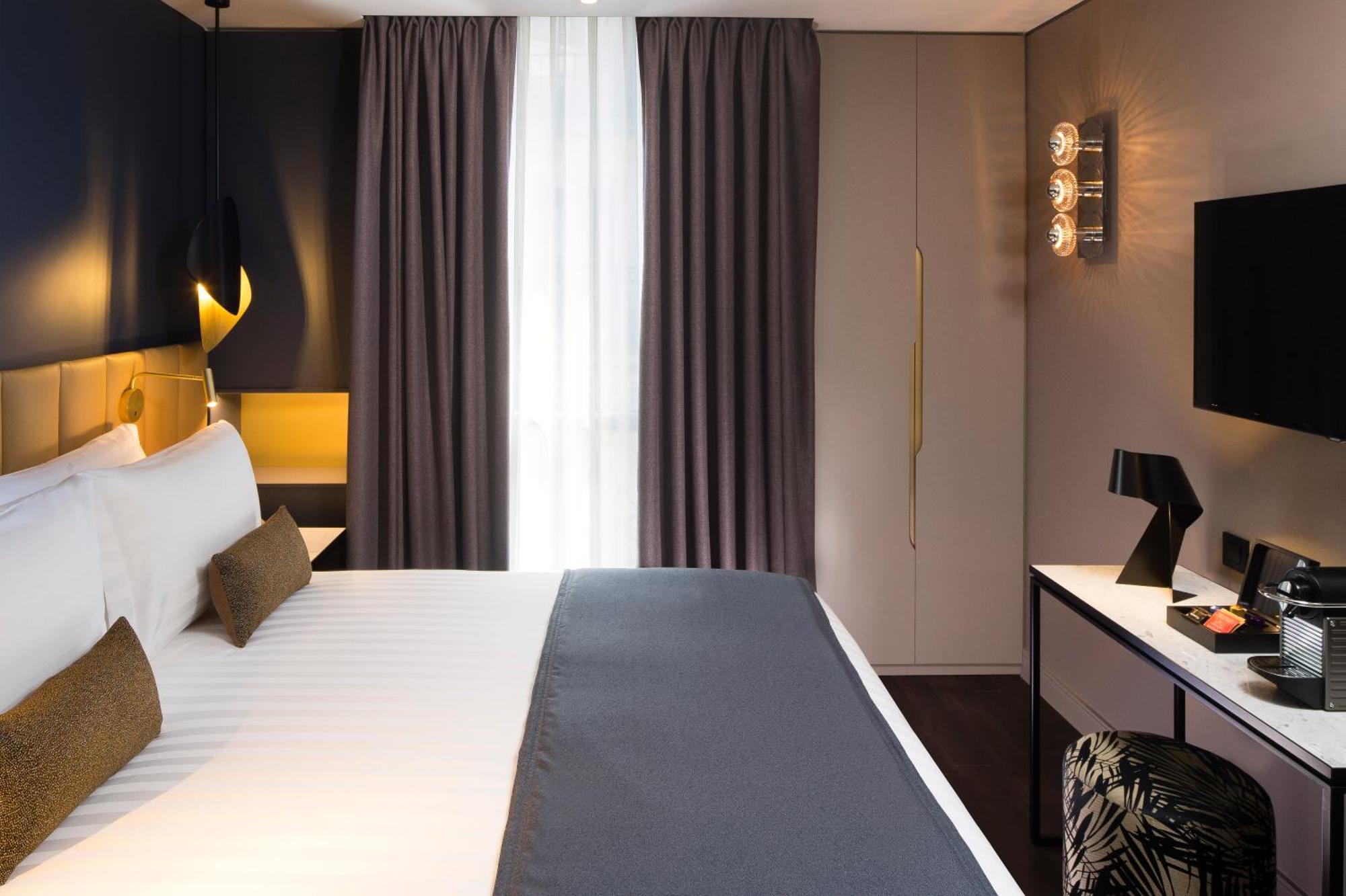 Junior Suite,1215124225:JPEG