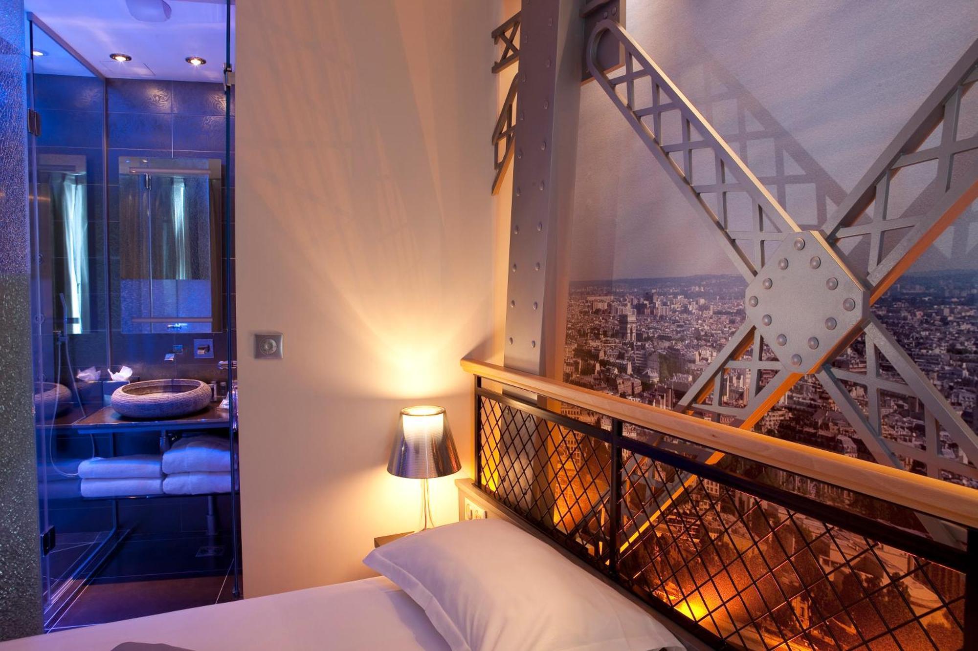 Chambre Tour Eiffel - Avec Douche