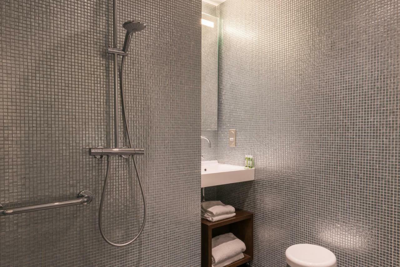 Quarto Duplo Standard