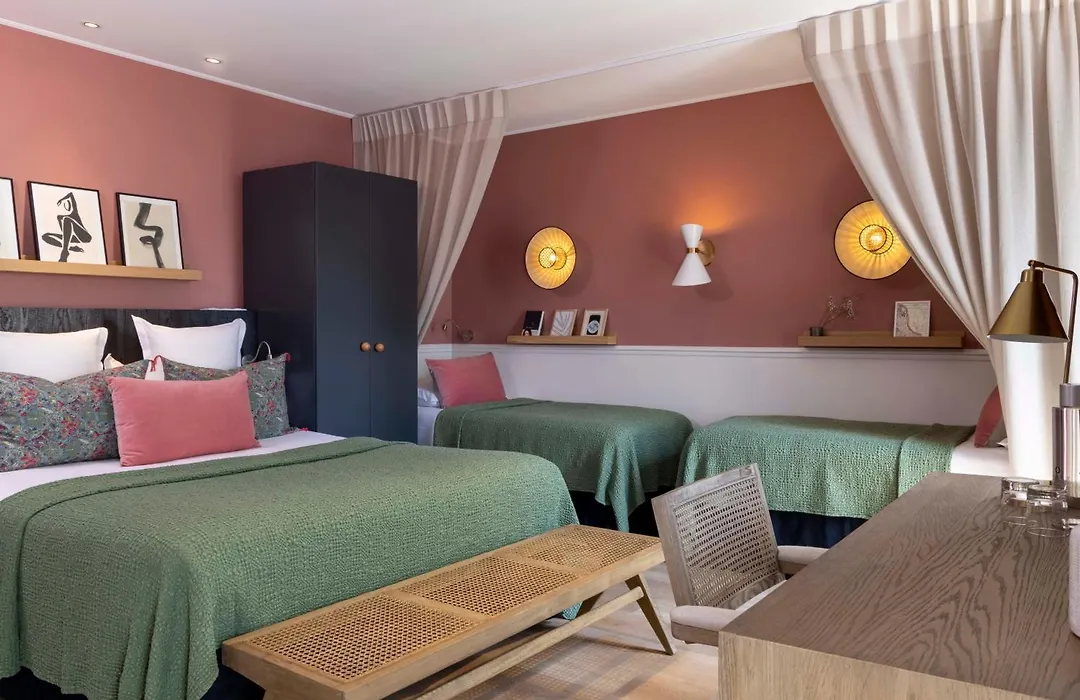 Le Petit Beaumarchais Hotel & Spa-1