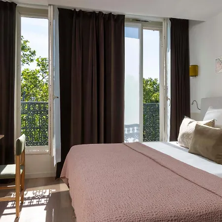 Le Petit Beaumarchais Hotel & Spa-3