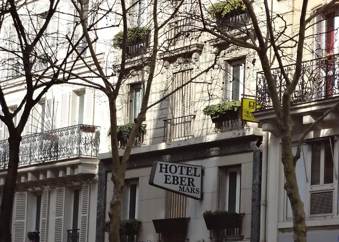 Romantic hotel: Hotel Le Cercle Tour Eiffel