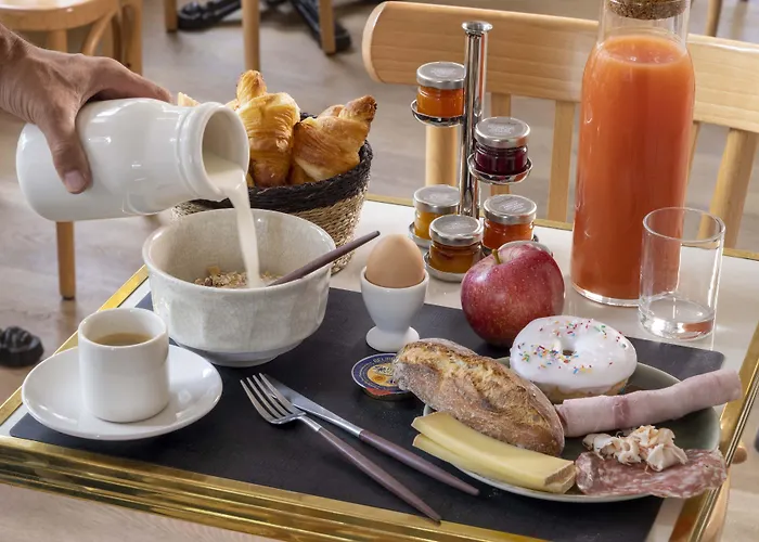 Le Petit Beaumarchais Hotel & Spa